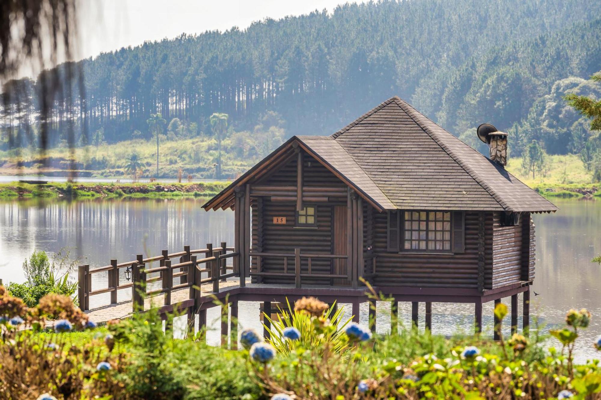 Vira Charme Resort Fernandes Pinheiro Buitenkant foto