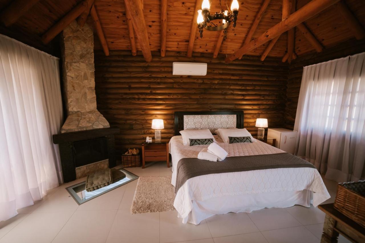 Vira Charme Resort Fernandes Pinheiro Buitenkant foto
