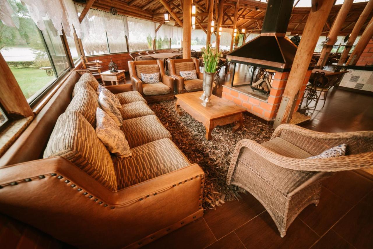 Vira Charme Resort Fernandes Pinheiro Buitenkant foto
