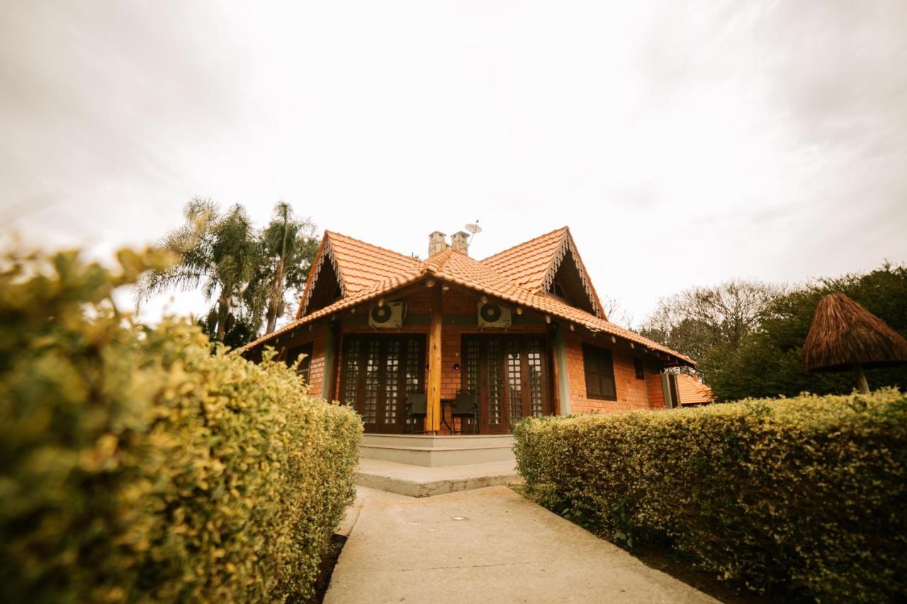 Vira Charme Resort Fernandes Pinheiro Buitenkant foto